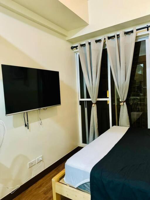 1-br With Pool & Skyline Views In Pasig Apartment Manila