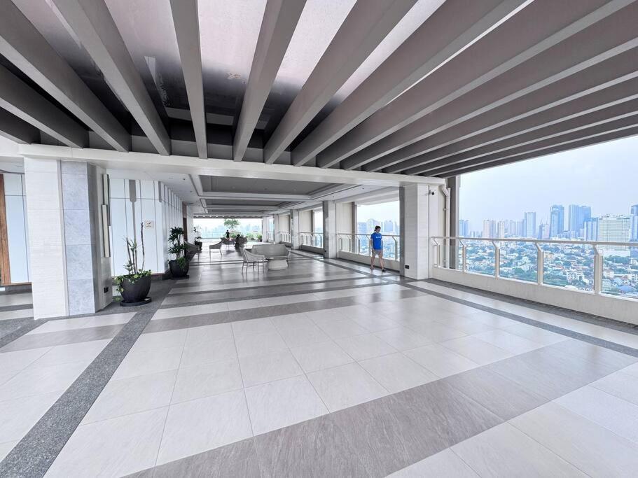 1-br With Pool & Skyline Views In Pasig Apartment Manila