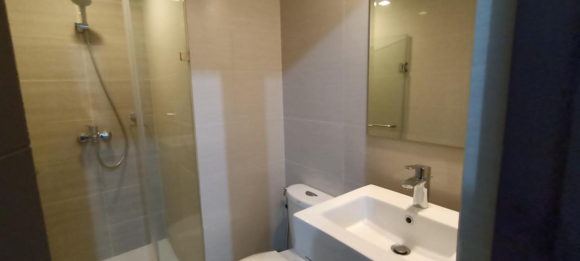 Pwl Condotel Across Terminal 3 Airport Apartment Manila