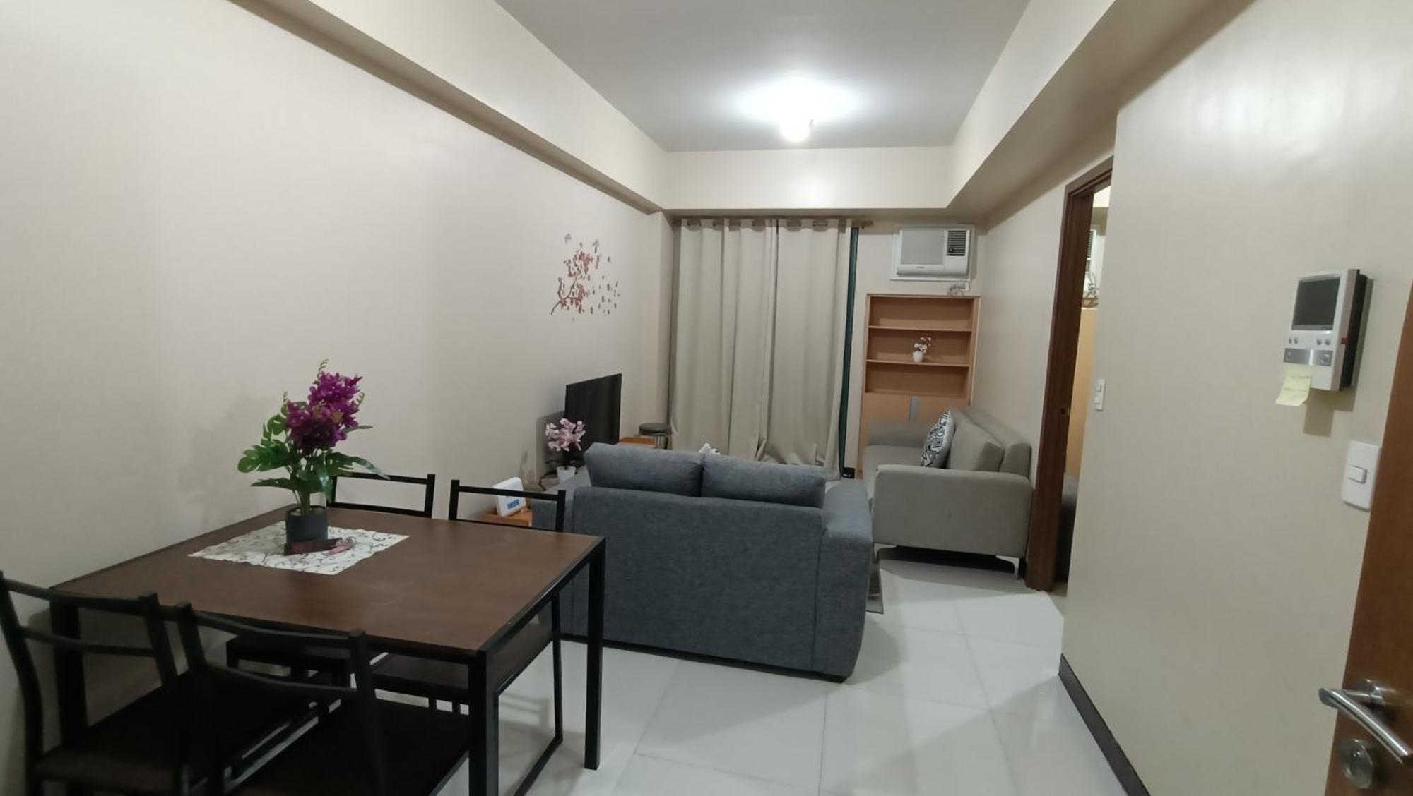 Apartment Pwl Condotel Across Terminal 3 Airport