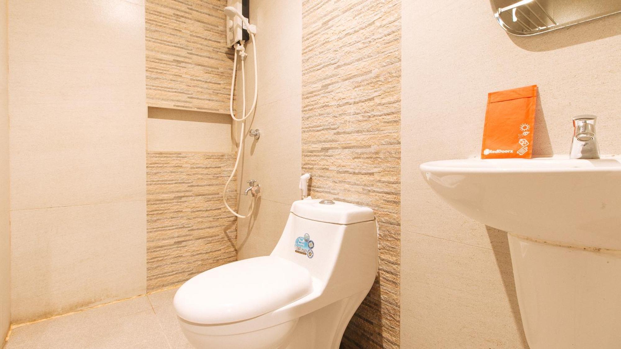 Hotel Reddoorz At Shandong Manila