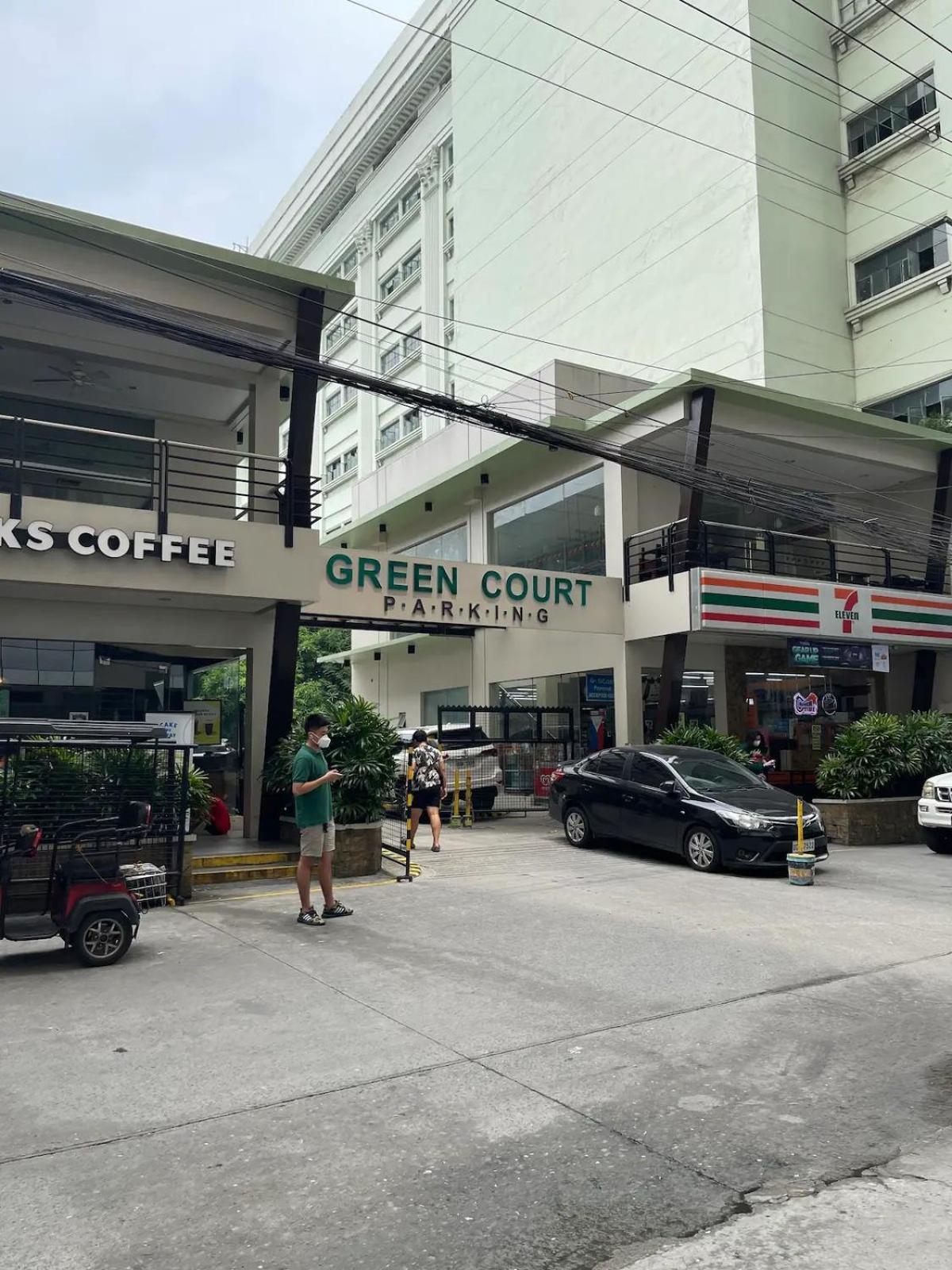 Apartment Unit In Green Residences Taft Next To De La Salle University *