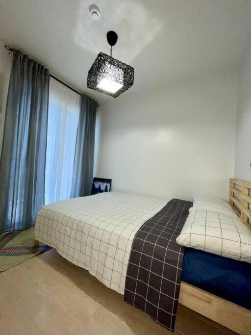 Summer Vibe At The Heart Of Taguig City! Apartment *