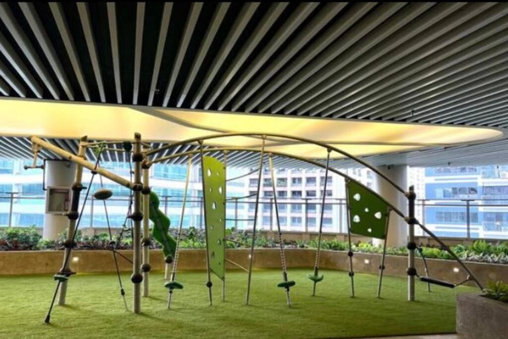 Air Residences Makati Netflix 200 Mbps Digital Door Lock * Manila