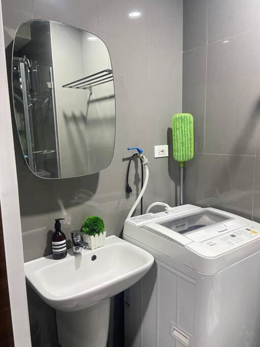 Air Residences Makati Netflix 200 Mbps Digital Door Lock Apartment