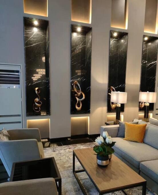 Apartment Air Residences Makati Netflix 200 Mbps Digital Door Lock