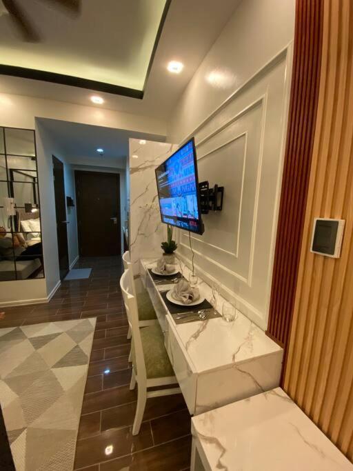 Air Residences Makati Netflix 200 Mbps Digital Door Lock *