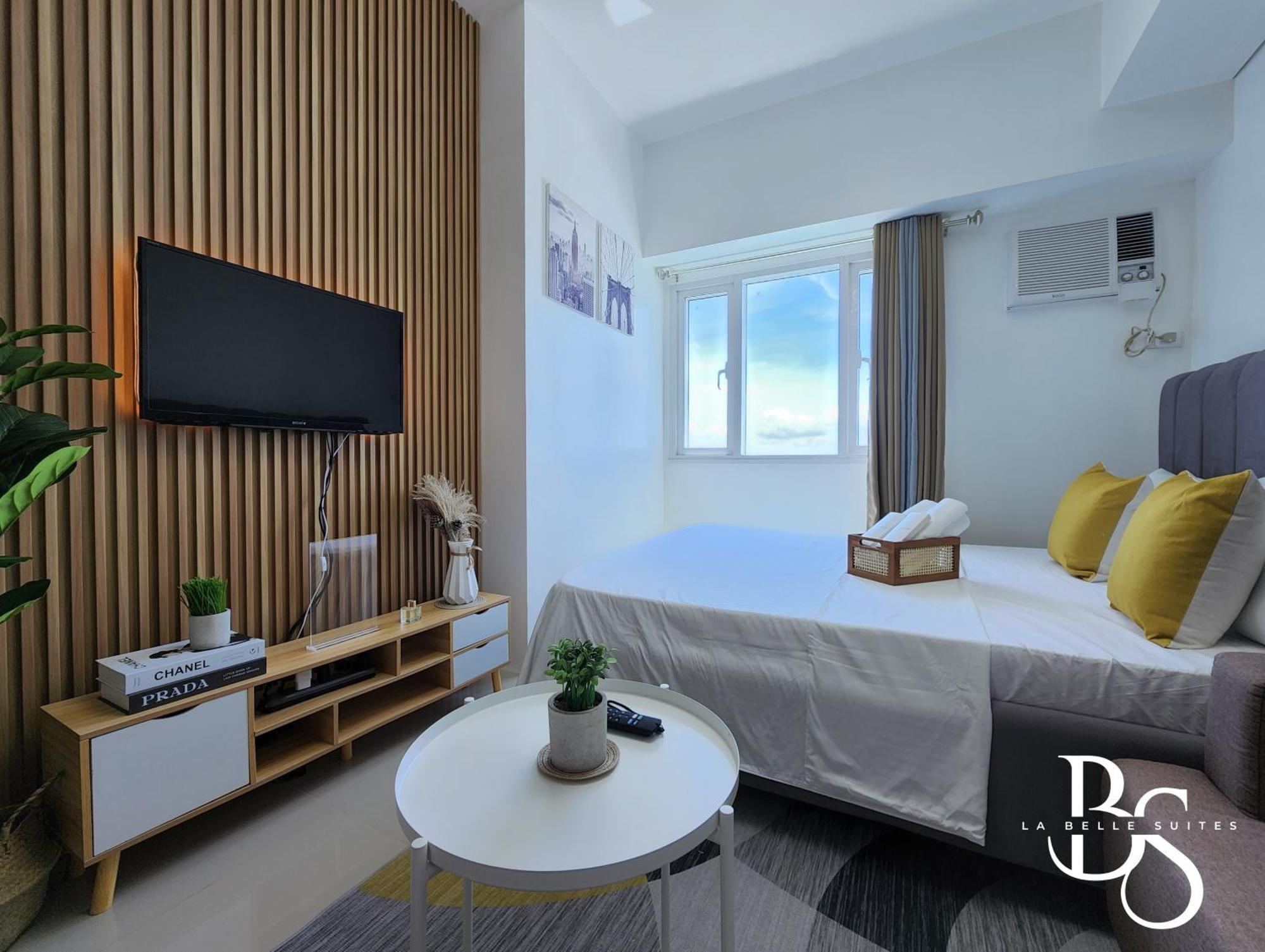 Apartment The Beacon Makati New Renovated Ayala Greenbelt Cbd Makati Ph *
