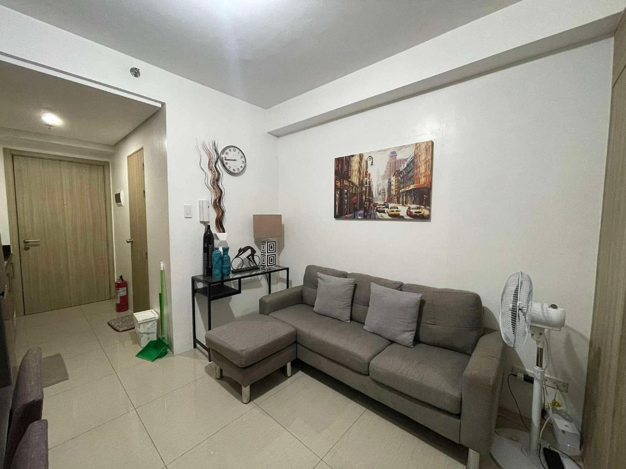 Shore 1 & 3 Residences Moa 1br With Balcony By Darpm *