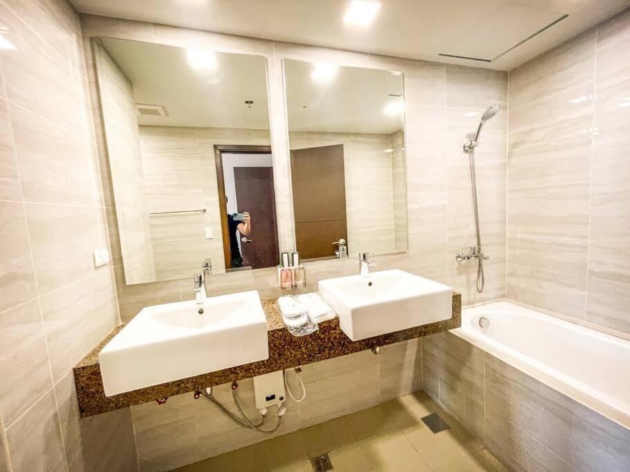 Luxurious 3br In Bay Across Okada Ii 12pax *