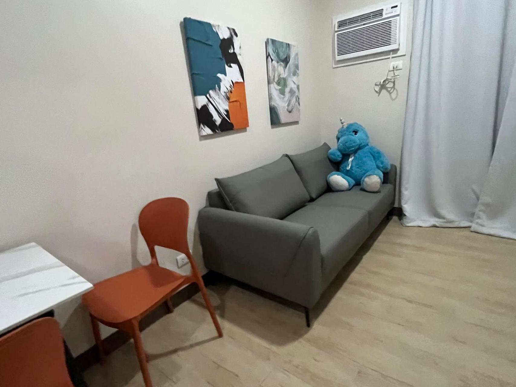 Okada Complex 1br With Balcony View, Sofa, Queen Bed And Wifi 8j *