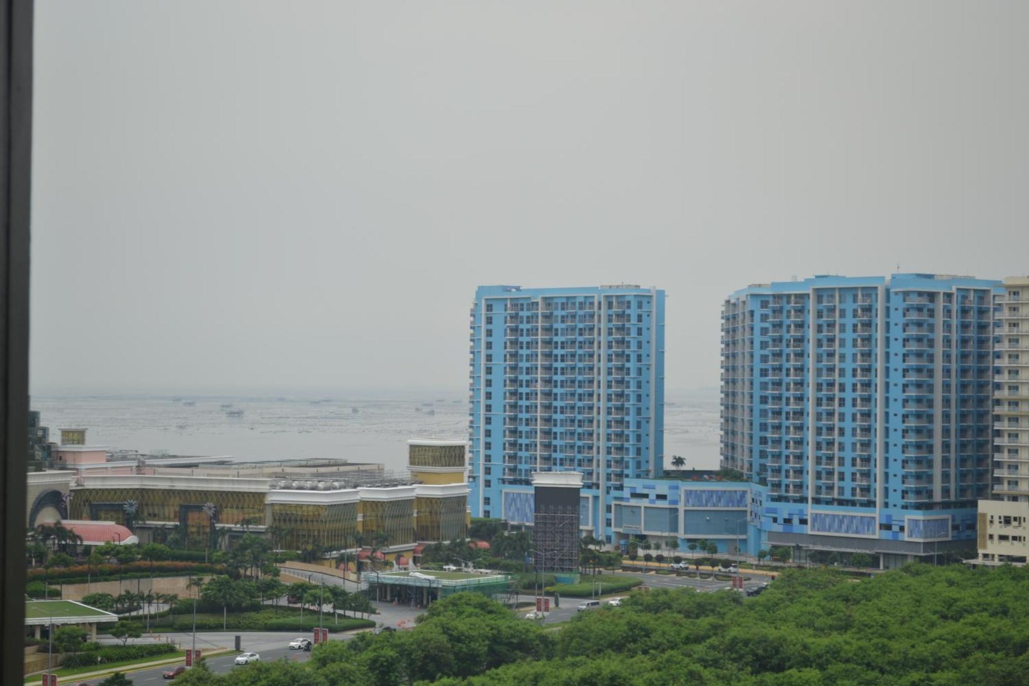 Okada Complex 1br With Balcony View, Sofa, Queen Bed And Wifi 8j Apartment *