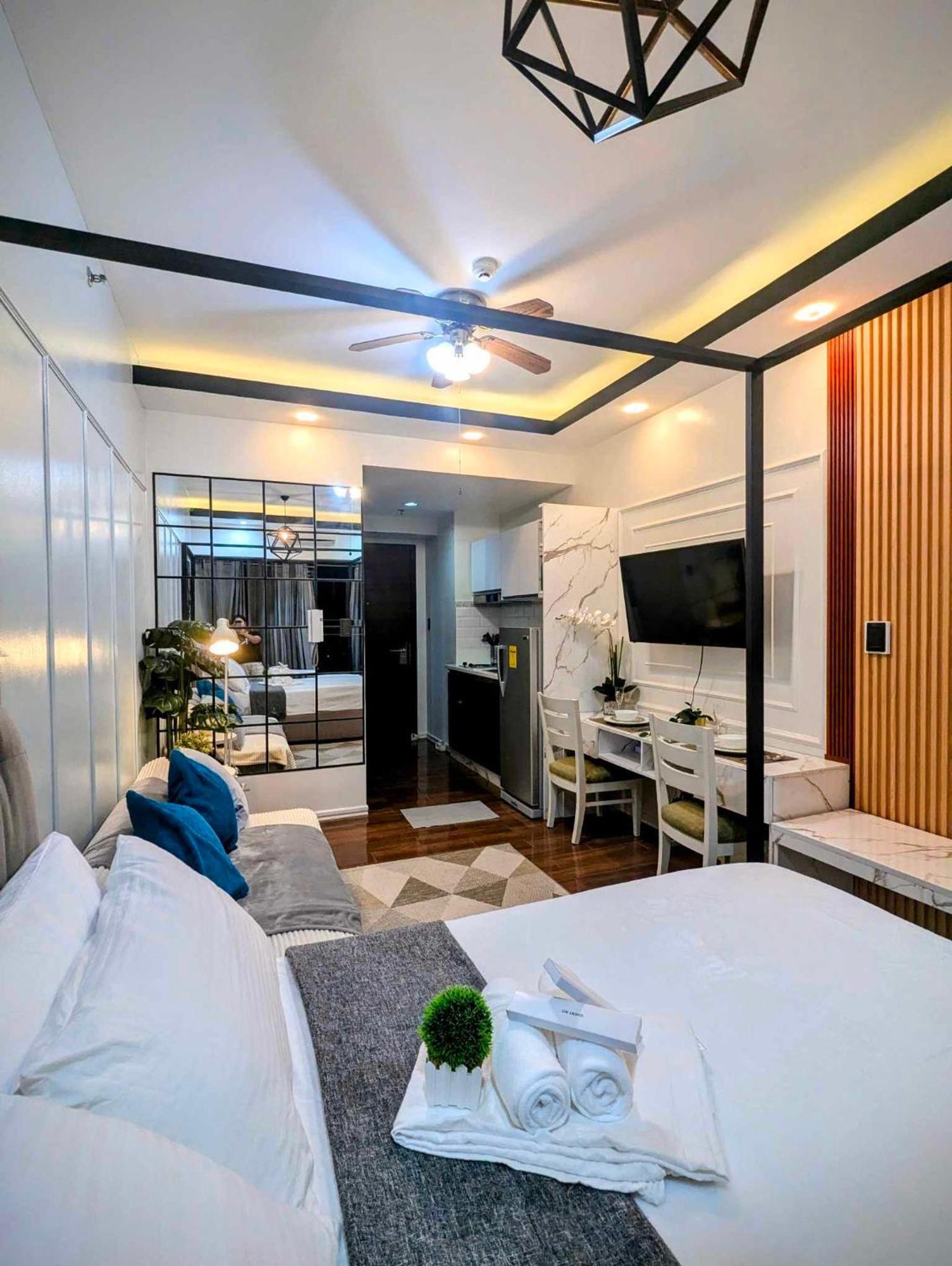 Air Residences Makati Netflix 200 Mbps Digital Door Lock