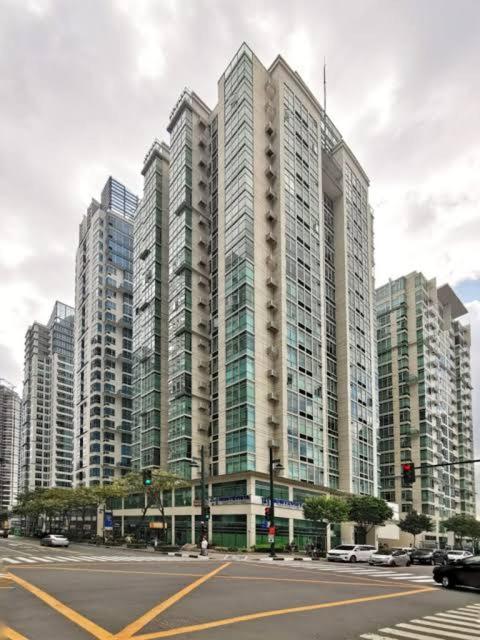 Beautiful And Spacious 2 Real Bedrooms 2 Bathrooms In Bgc Global