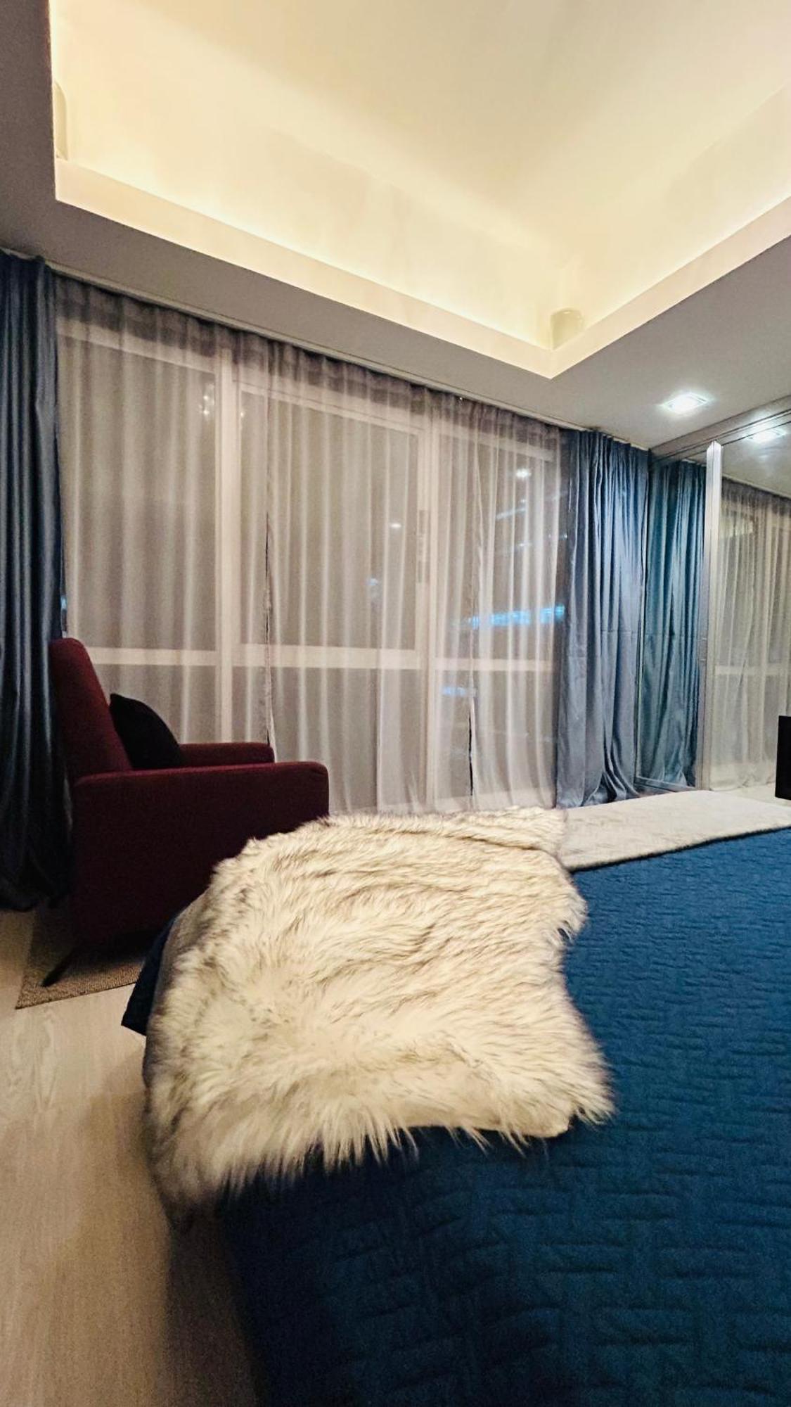 Beautiful And Spacious 2 Real Bedrooms 2 Bathrooms In Bgc Global