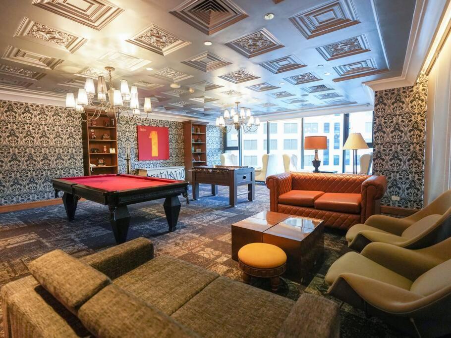 High Floor 2br In Knightsbridge Residences Makati