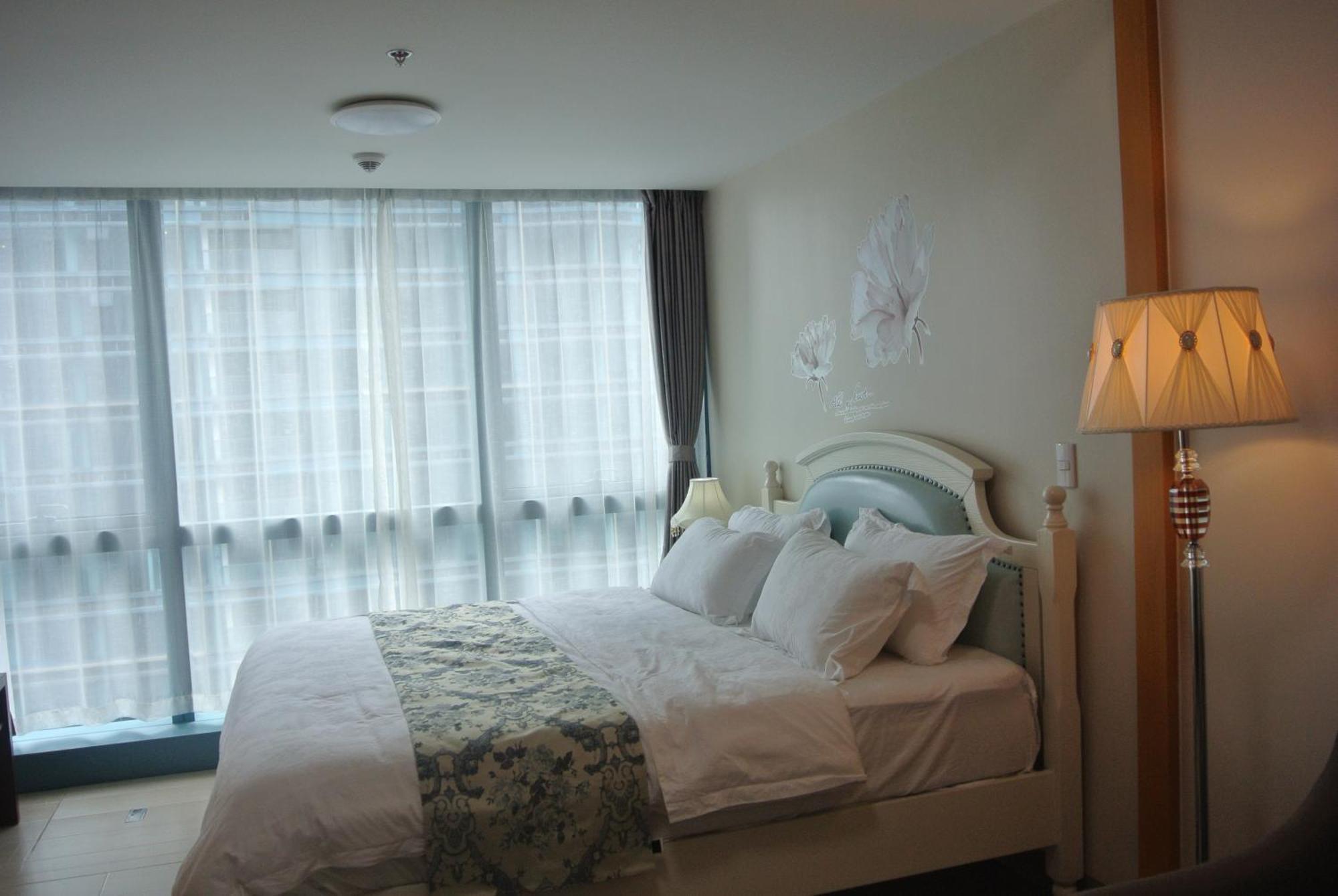 One Uptown Residences *