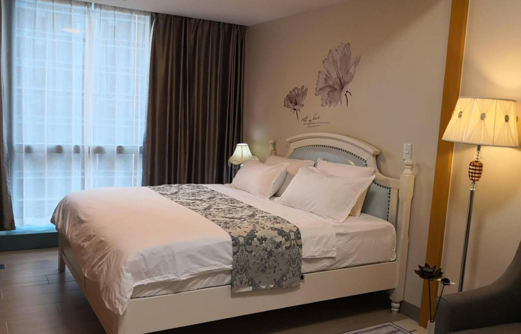 One Uptown Residences *