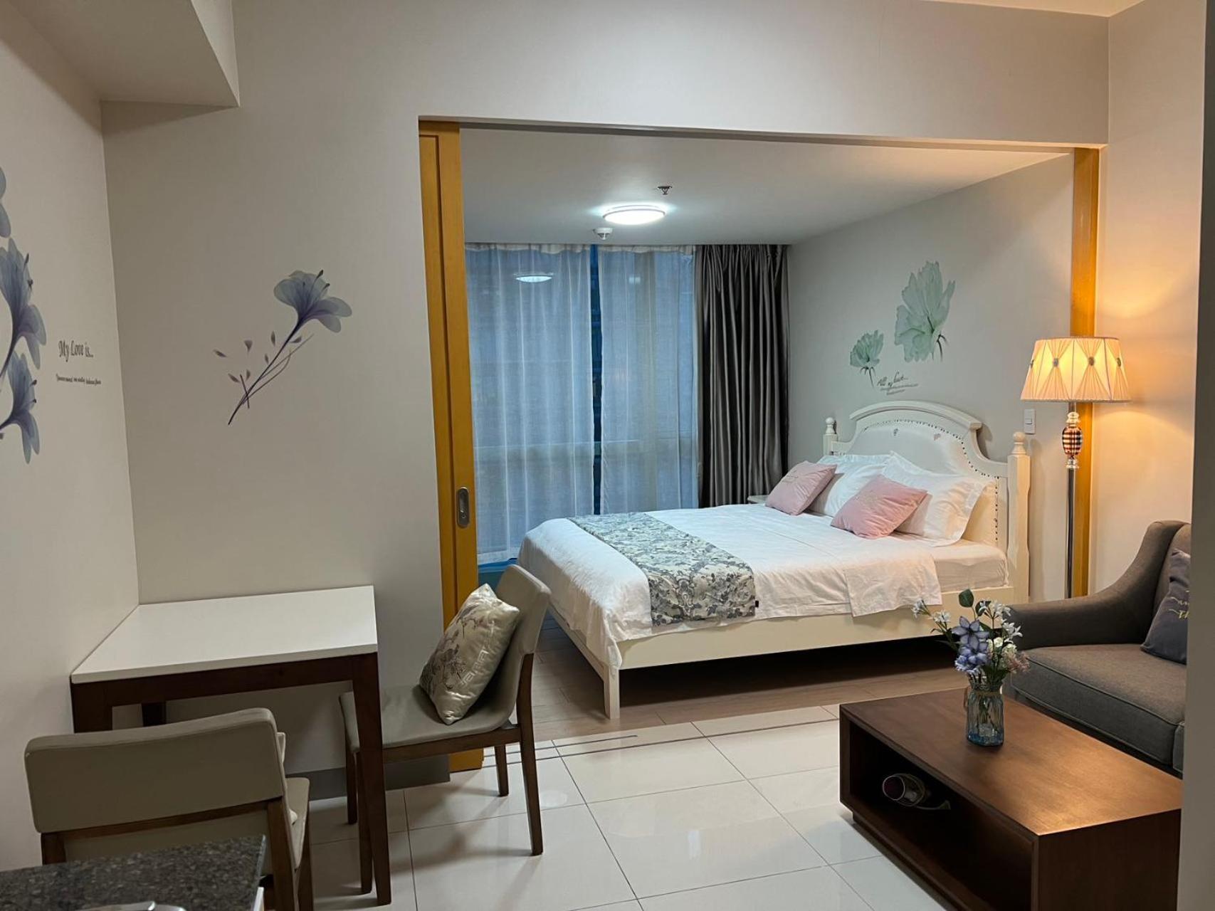 One Uptown Residences *