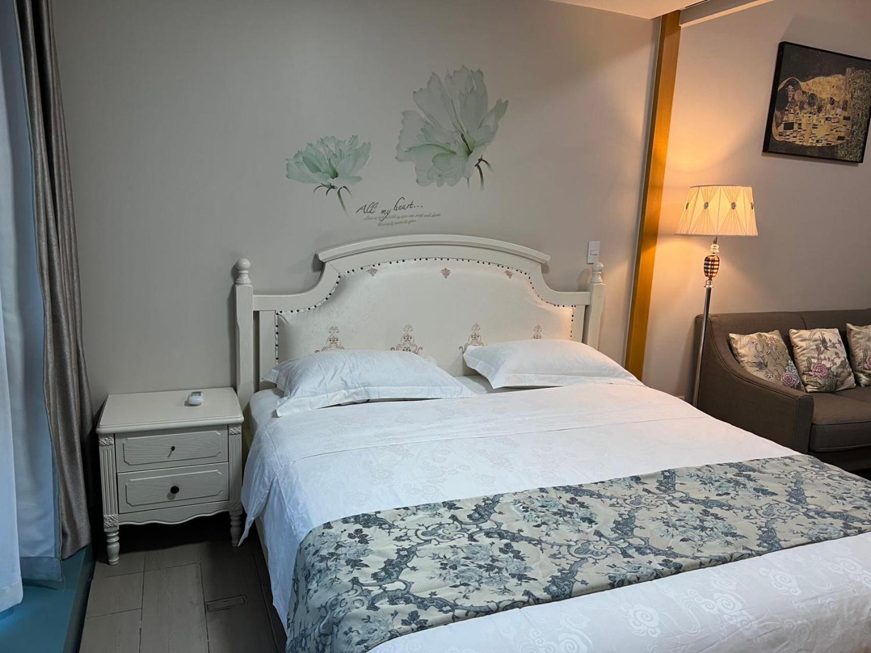 One Uptown Residences *
