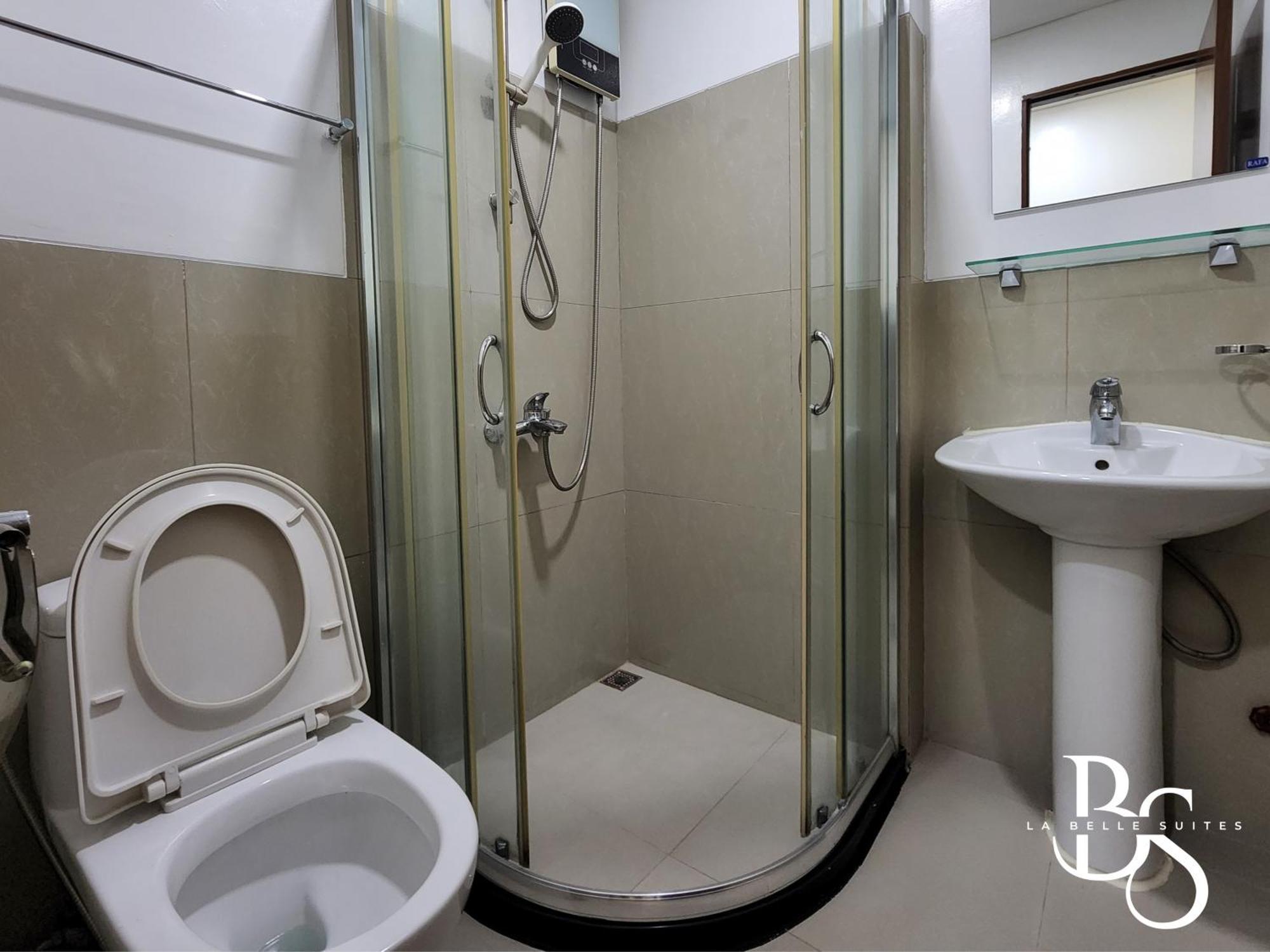 The Beacon Makati New Renovated Ayala Greenbelt Cbd Makati Ph *