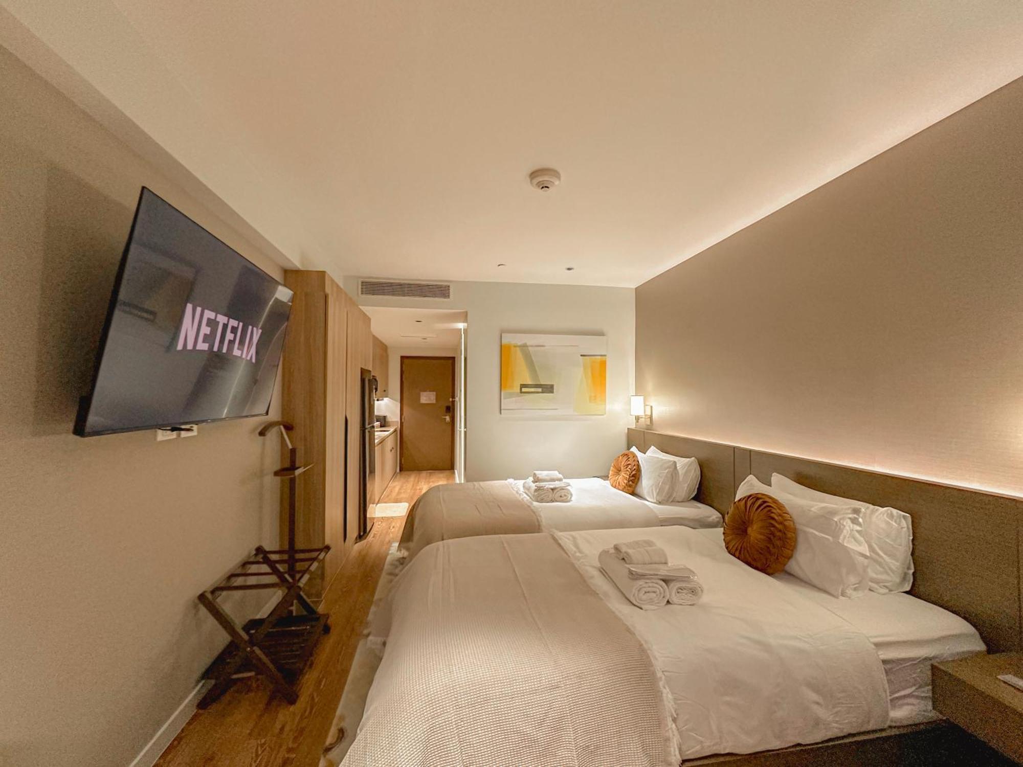 Rockwell View Twin With Free Wifi Pool & Gym Apartment
