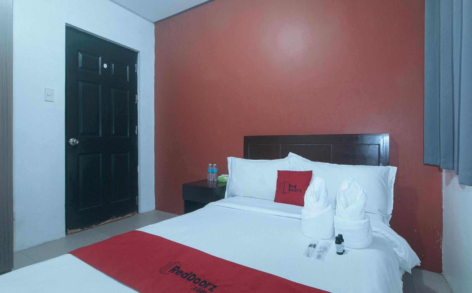 Hotel Reddoorz At Shandong Manila