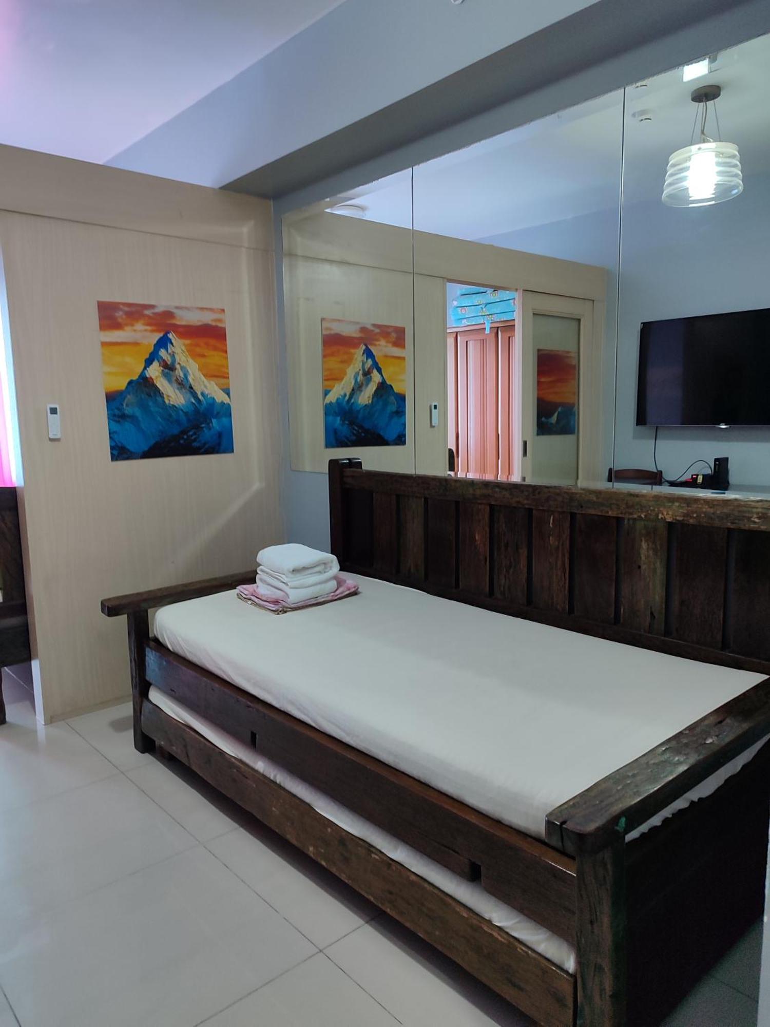 1139A Staycation Infront Of Moa, Searesidences Tower A , Near Picc, Smx, Arena, Dfa, Ayala Mall, World Trade, Naia123 Manila