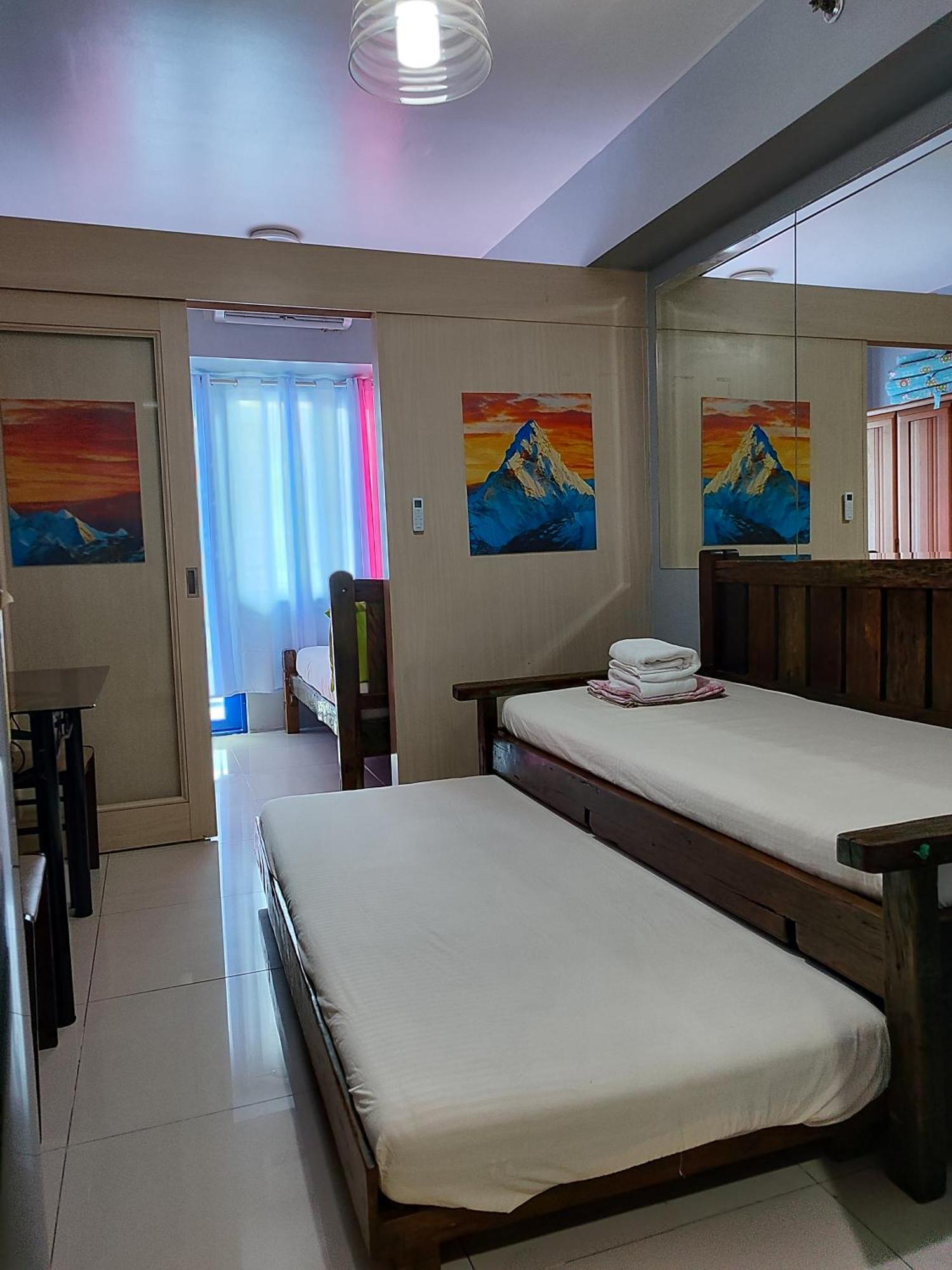 1139A Staycation Infront Of Moa, Searesidences Tower A , Near Picc, Smx, Arena, Dfa, Ayala Mall, World Trade, Naia123 * Manila