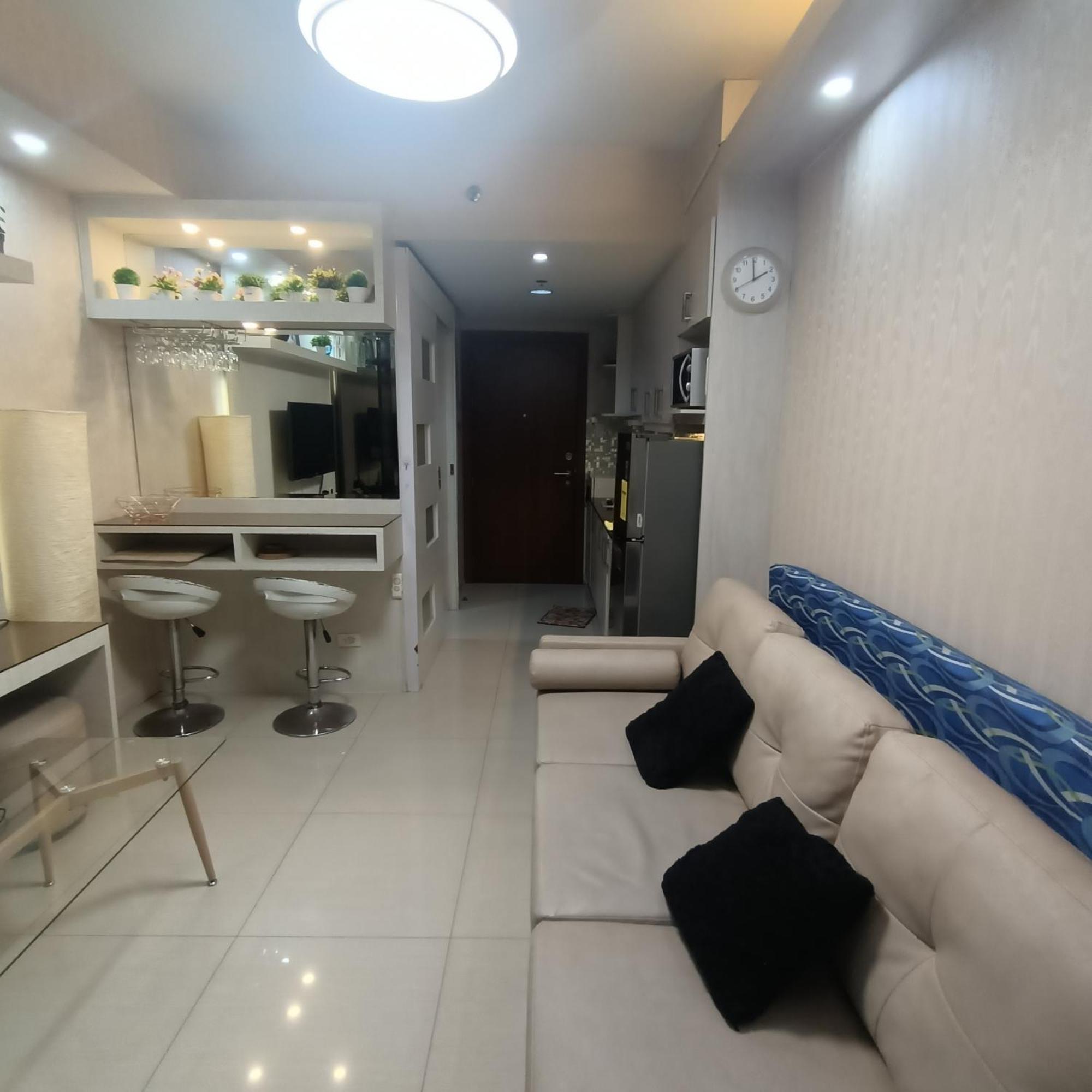 Shell Residences Jas Place Manila