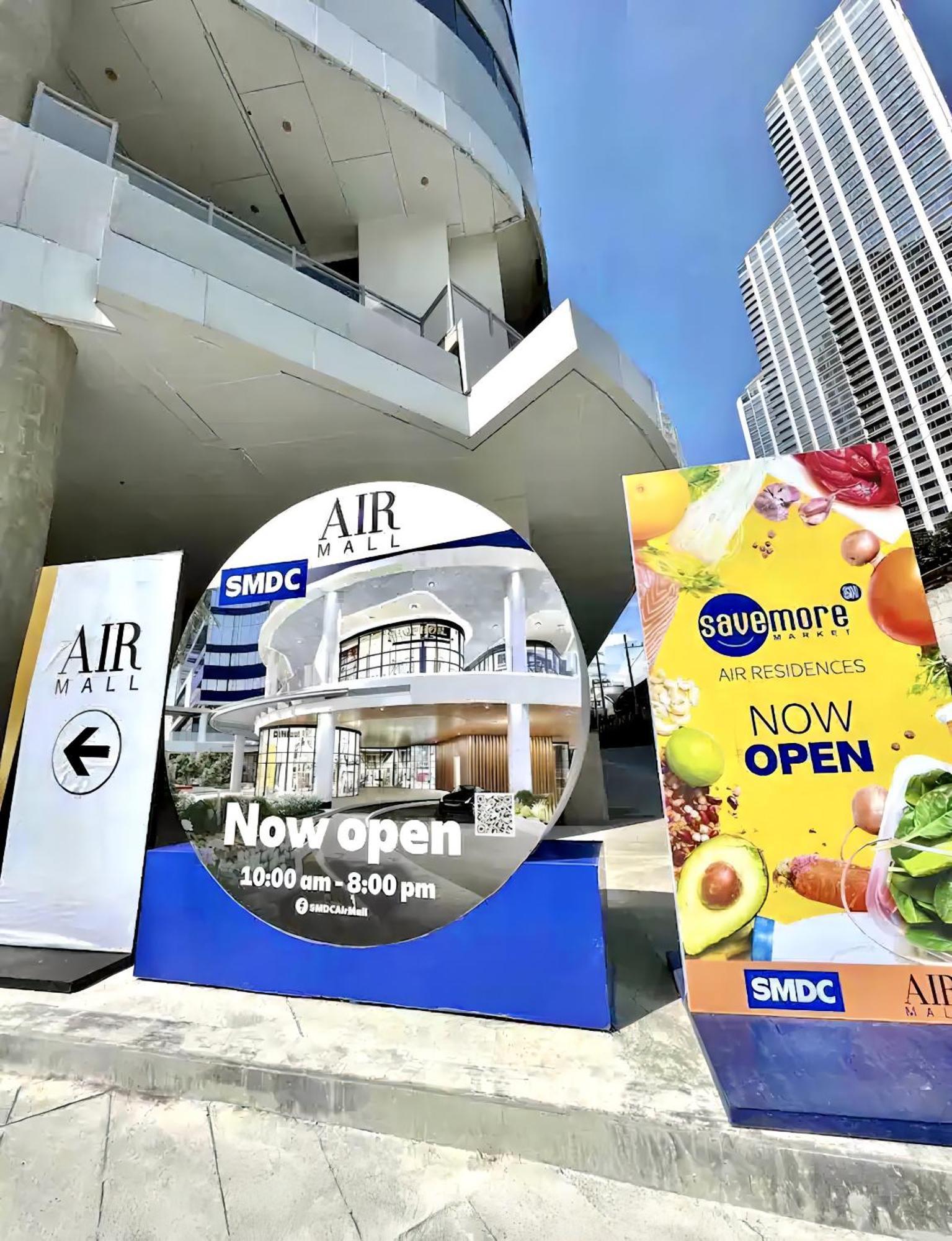 Minimalist 2br In Air Residences - Cozy For Family Apartment Manila