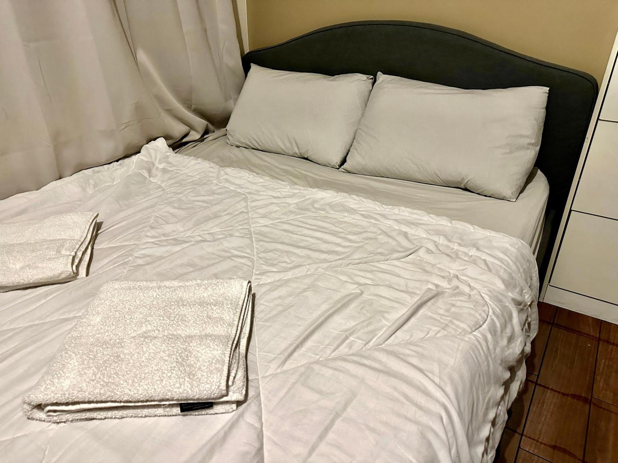 Apartment Minimalist 2br In Air Residences - Cozy For Family Manila