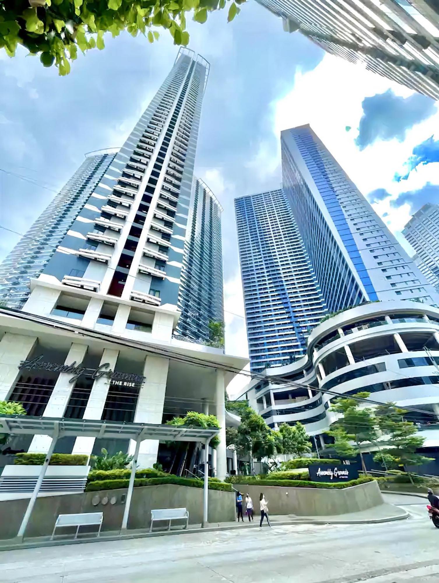 Minimalist 2br In Air Residences - Cozy For Family Apartment *