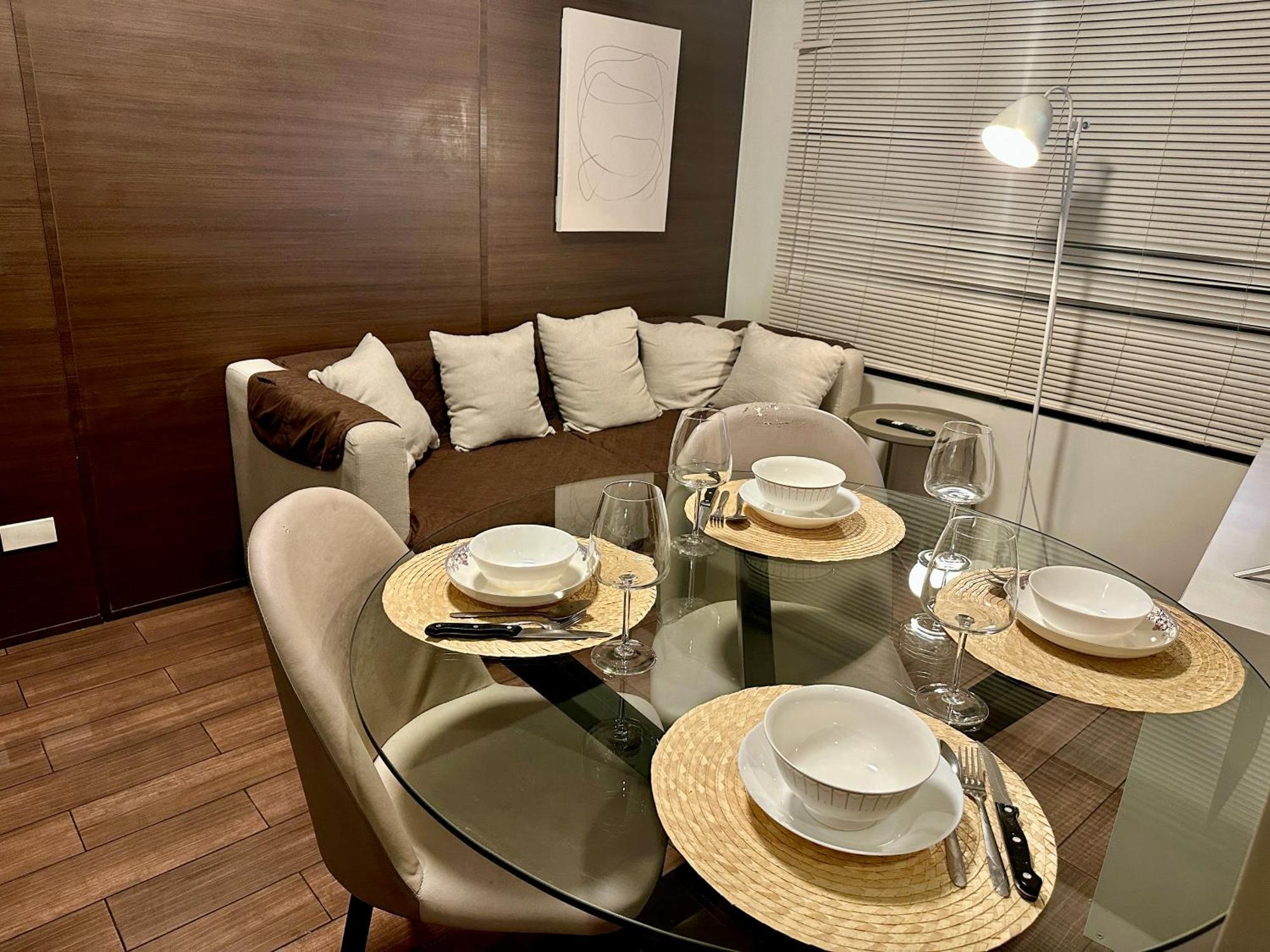 Minimalist 2br In Air Residences - Cozy For Family Apartment