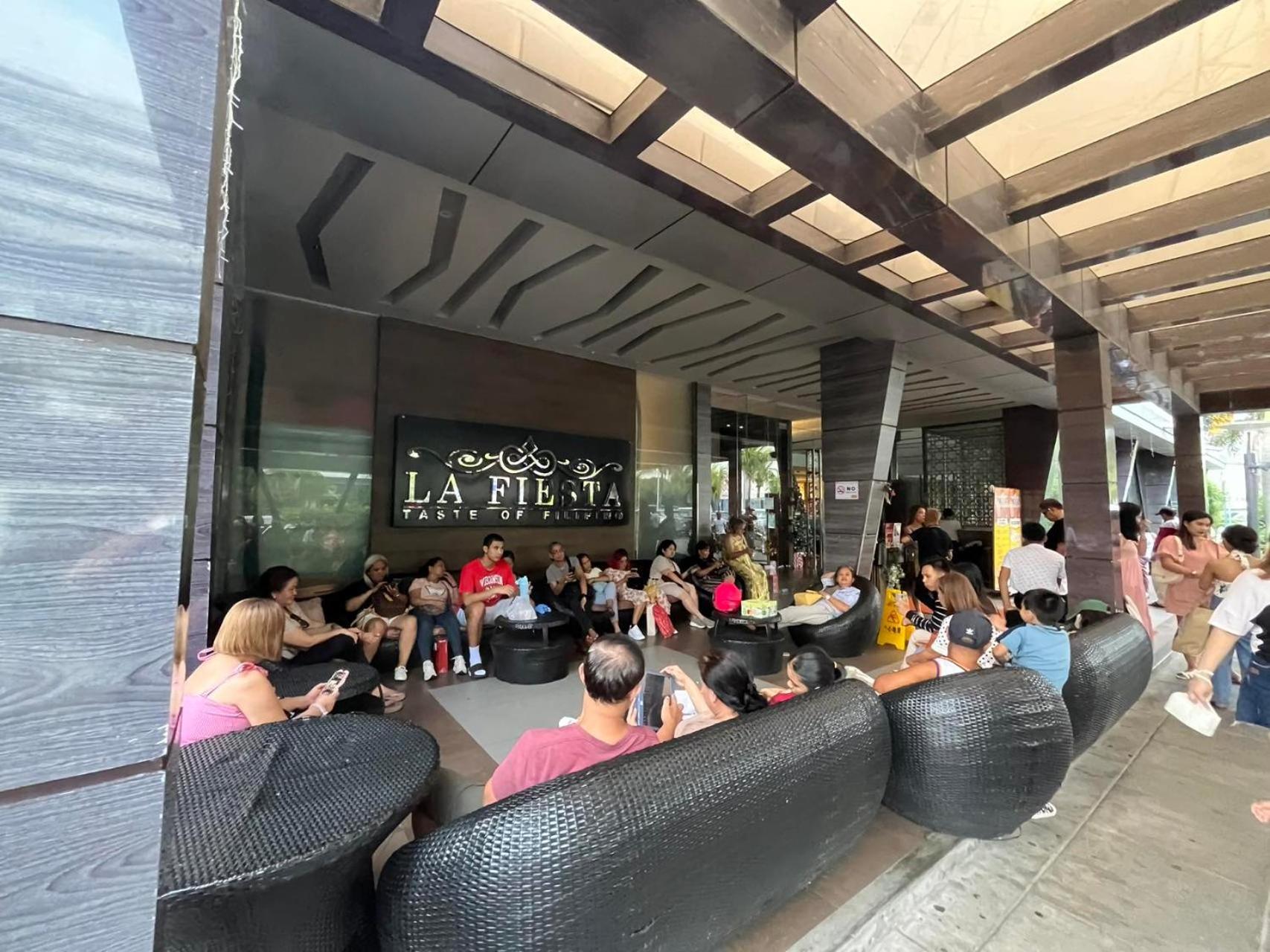 Gentry Manor With Wifi,balcony Near Okada,moa&naia 8q Apartment Manila