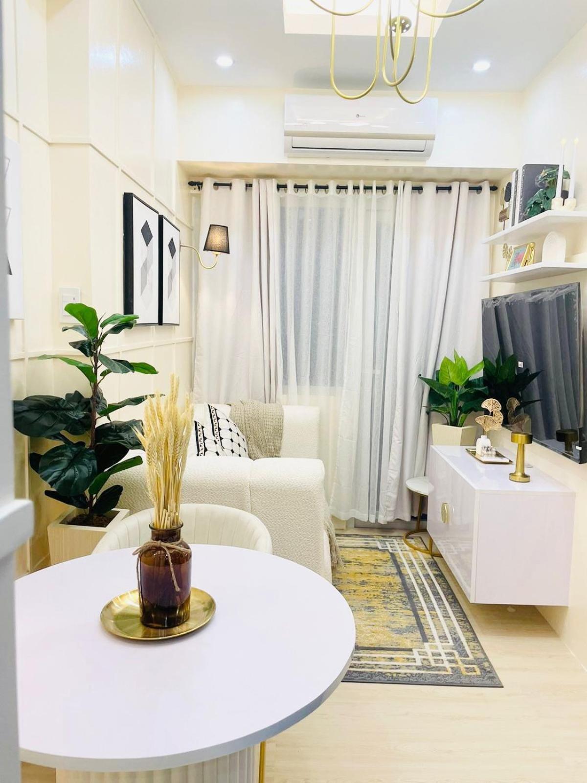 Near Naia Terminal 1, 2, 3 Cozy At Field * Manila