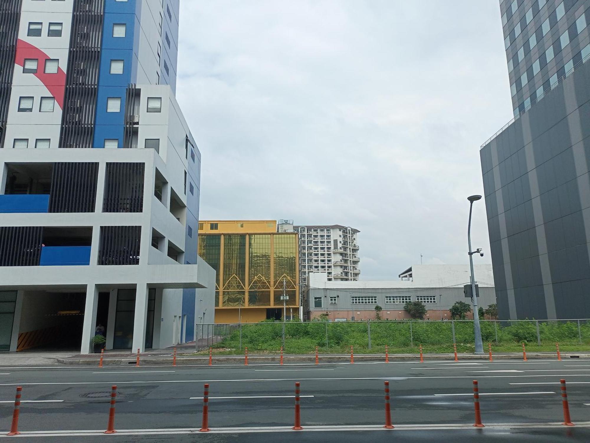 Apartment Near Moa And Naia At Solemare Parksuites Manila