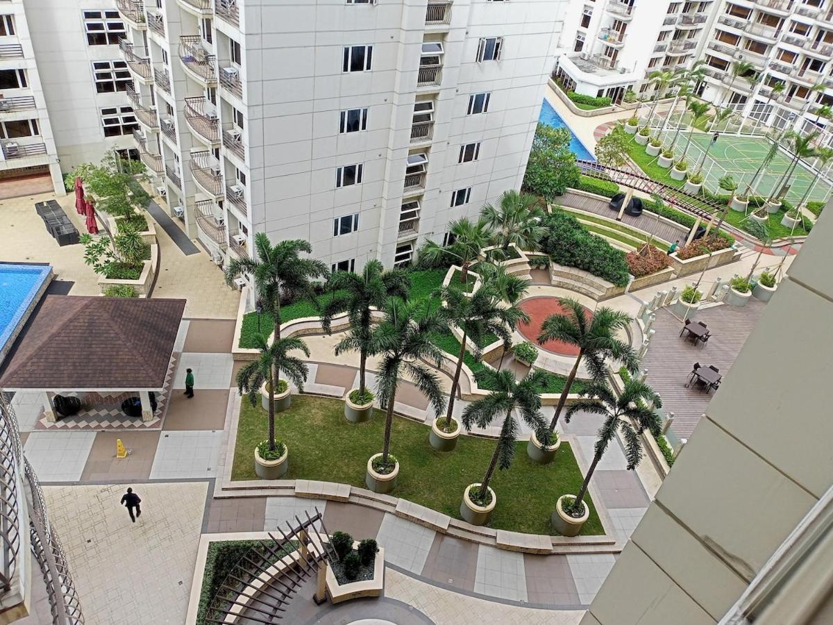 Apartment Near Moa And Naia At Solemare Parksuites Manila