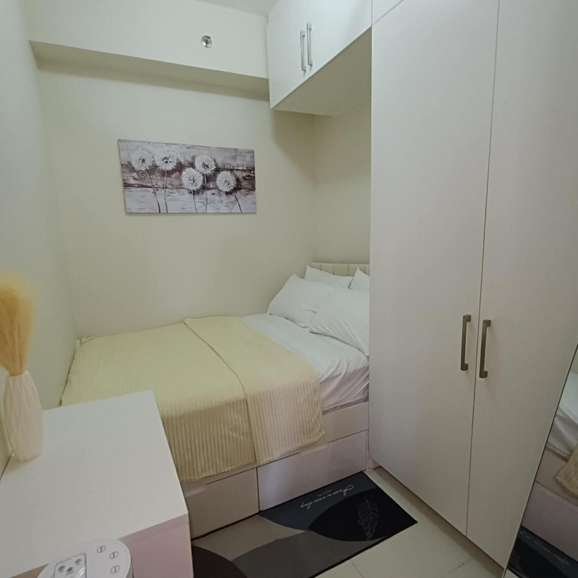 Aparthotel Field Cozy In Paranaque