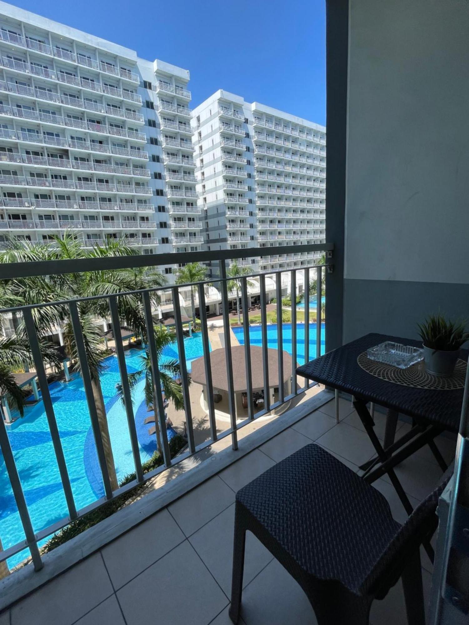 Apartment Icy Condotel In Shell Residences Manila