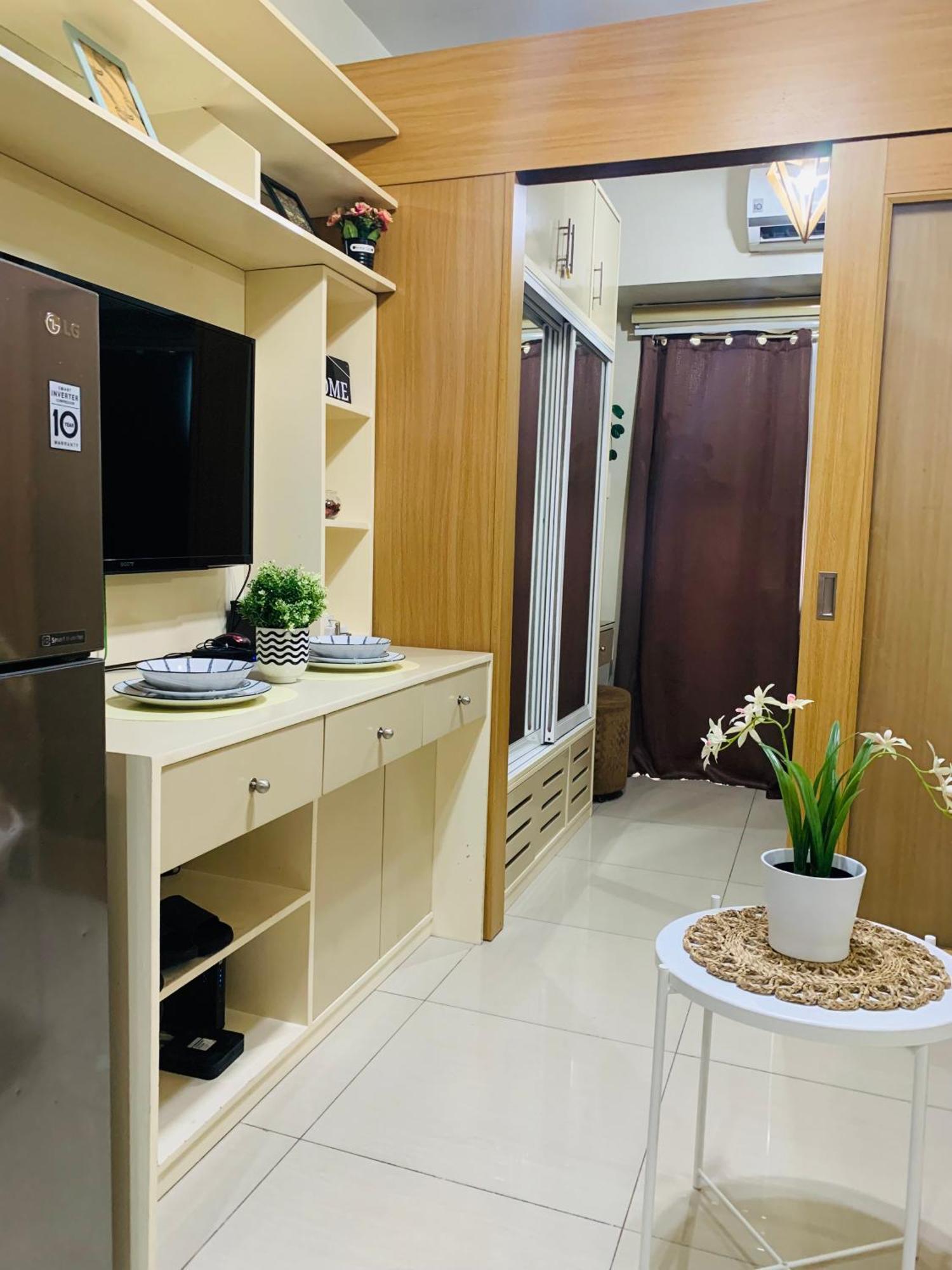 Apartment Icy Condotel In Shell Residences *