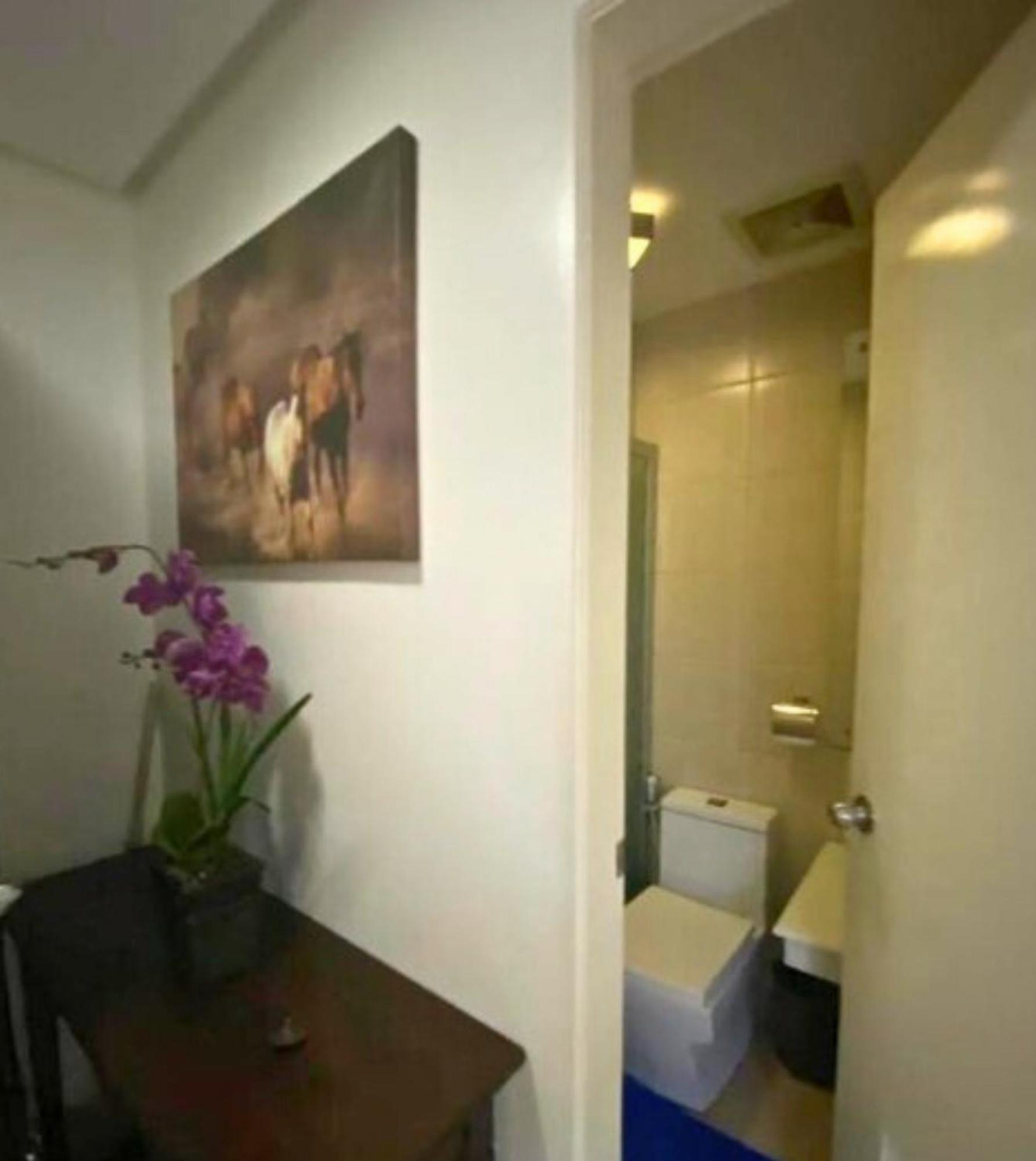 Hotel Family Staycation: Heart Of With Balcony And Pool Access *