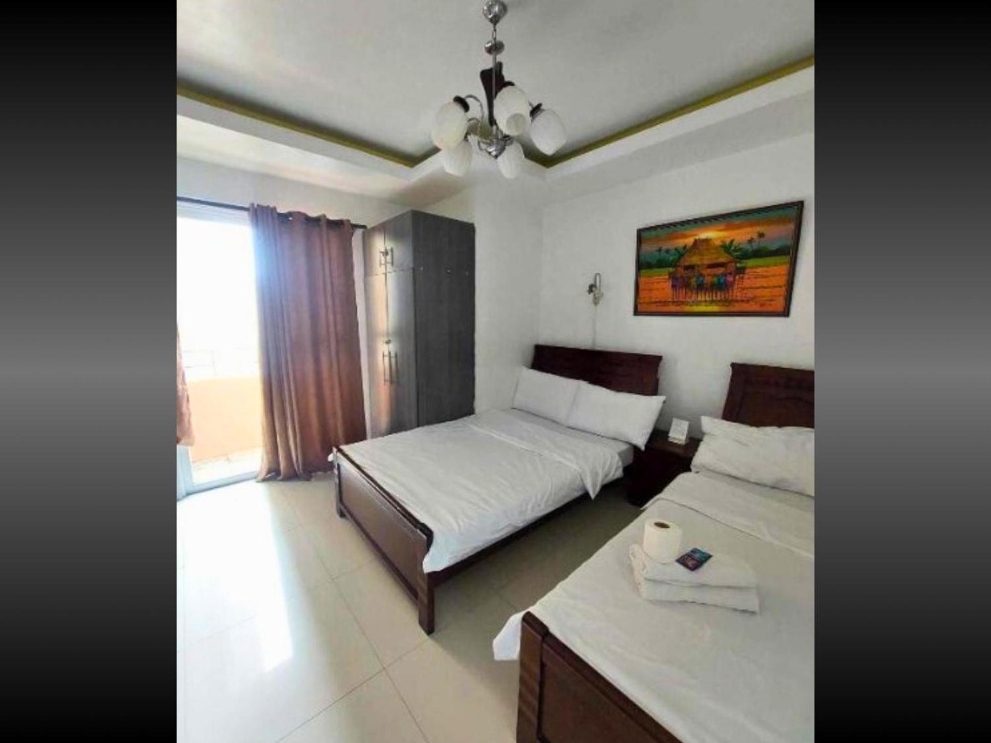 Family Staycation: Heart Of With Balcony And Pool Access Hotel *