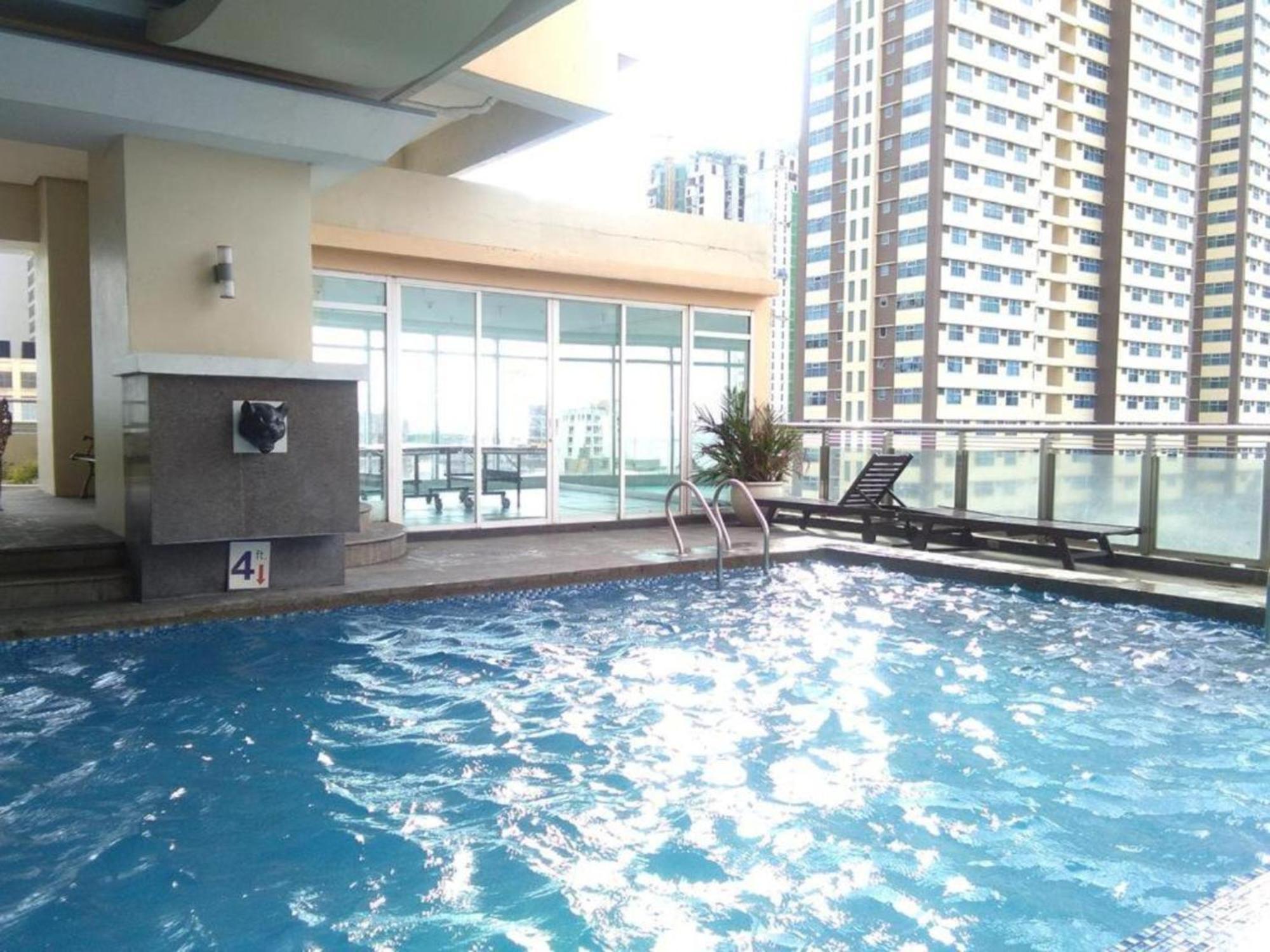 Hotel Book Now For Free Pool And Sauna Access Inside Prime Location Of Near Us Embassy, Naia, Makati, Bgc, Mall Of Asia, Chinatown. Immerse In Sea View Balcony For Limited Time Offer Month Click Here Now Manila
