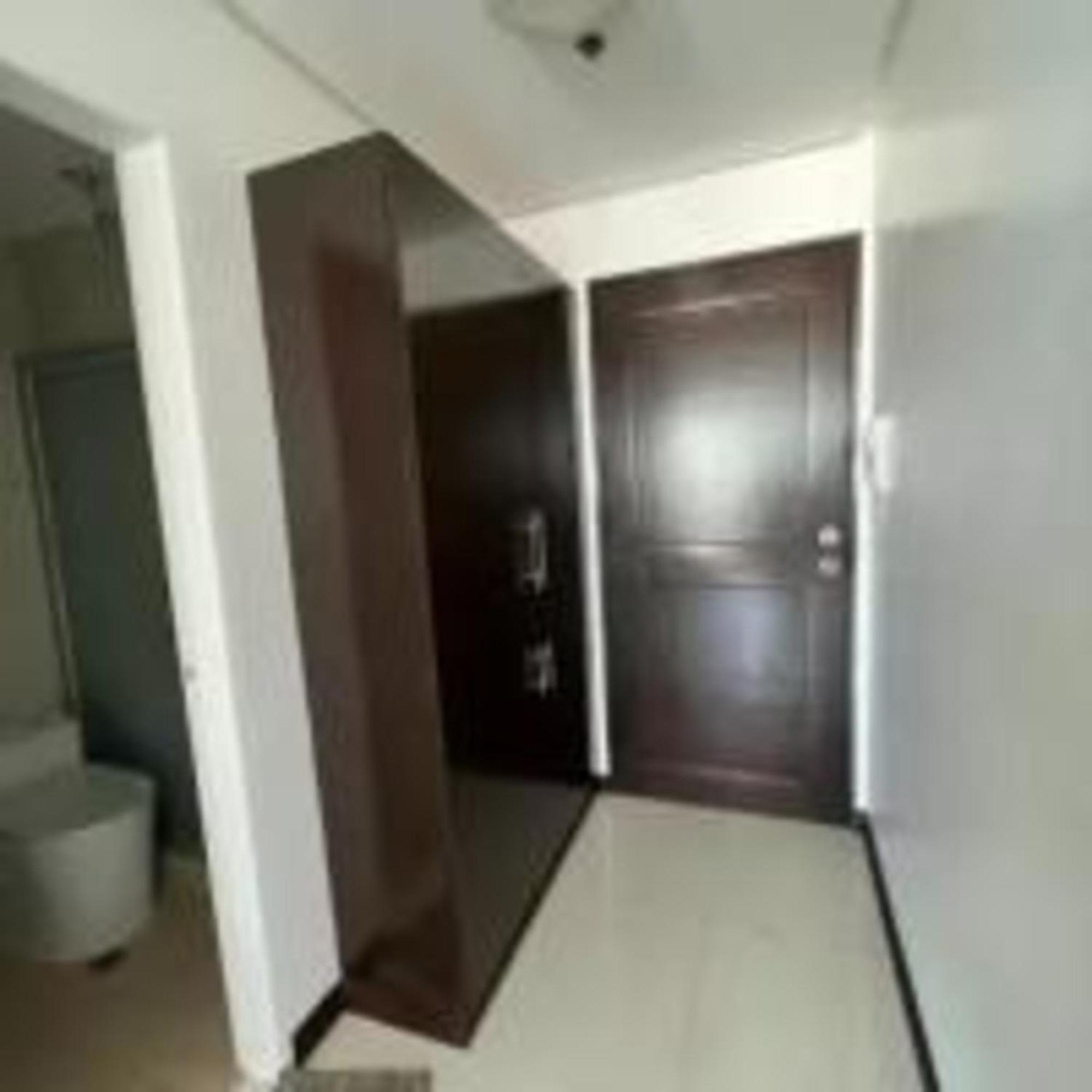 Hotel Book Now For Free Pool And Sauna Access Inside Prime Location Of Near Us Embassy, Naia, Makati, Bgc, Mall Of Asia, Chinatown. Immerse In Sea View Balcony For Limited Time Offer Month Click Here Now