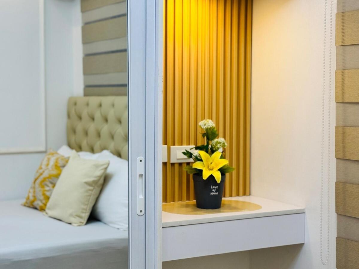 Apartment Cozy 773 Shore 2 Residences In Front Of Moa By Prime Manila