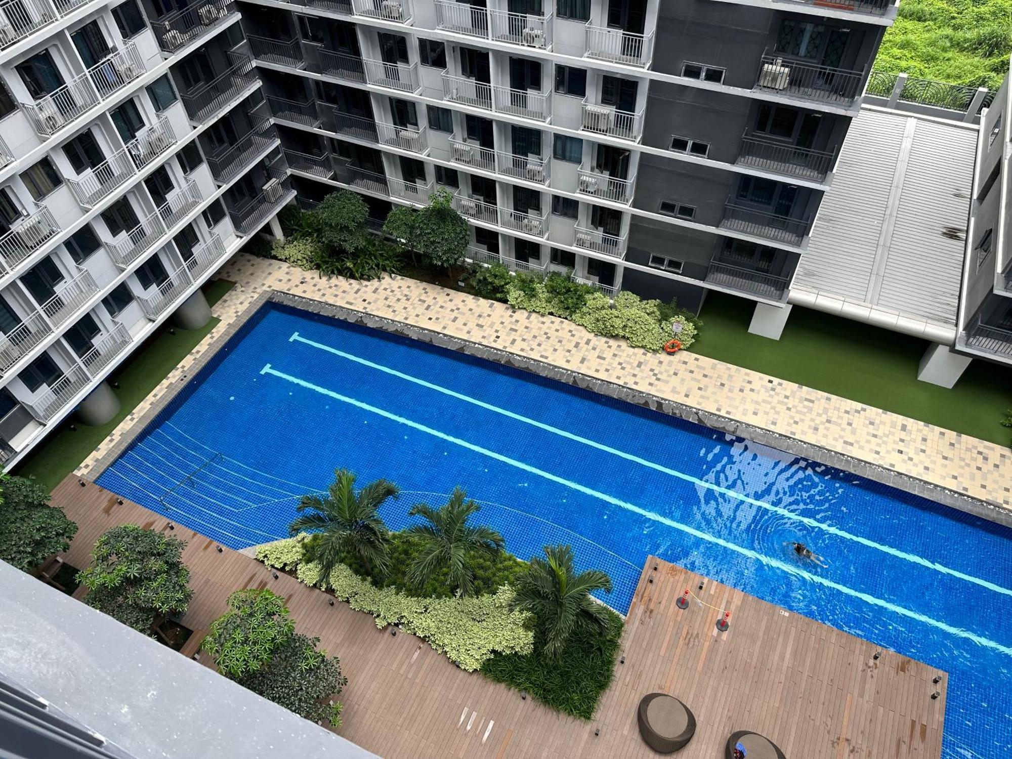 Apartment Shore 3 Residences In Front Of Sm Mall Of By Prime