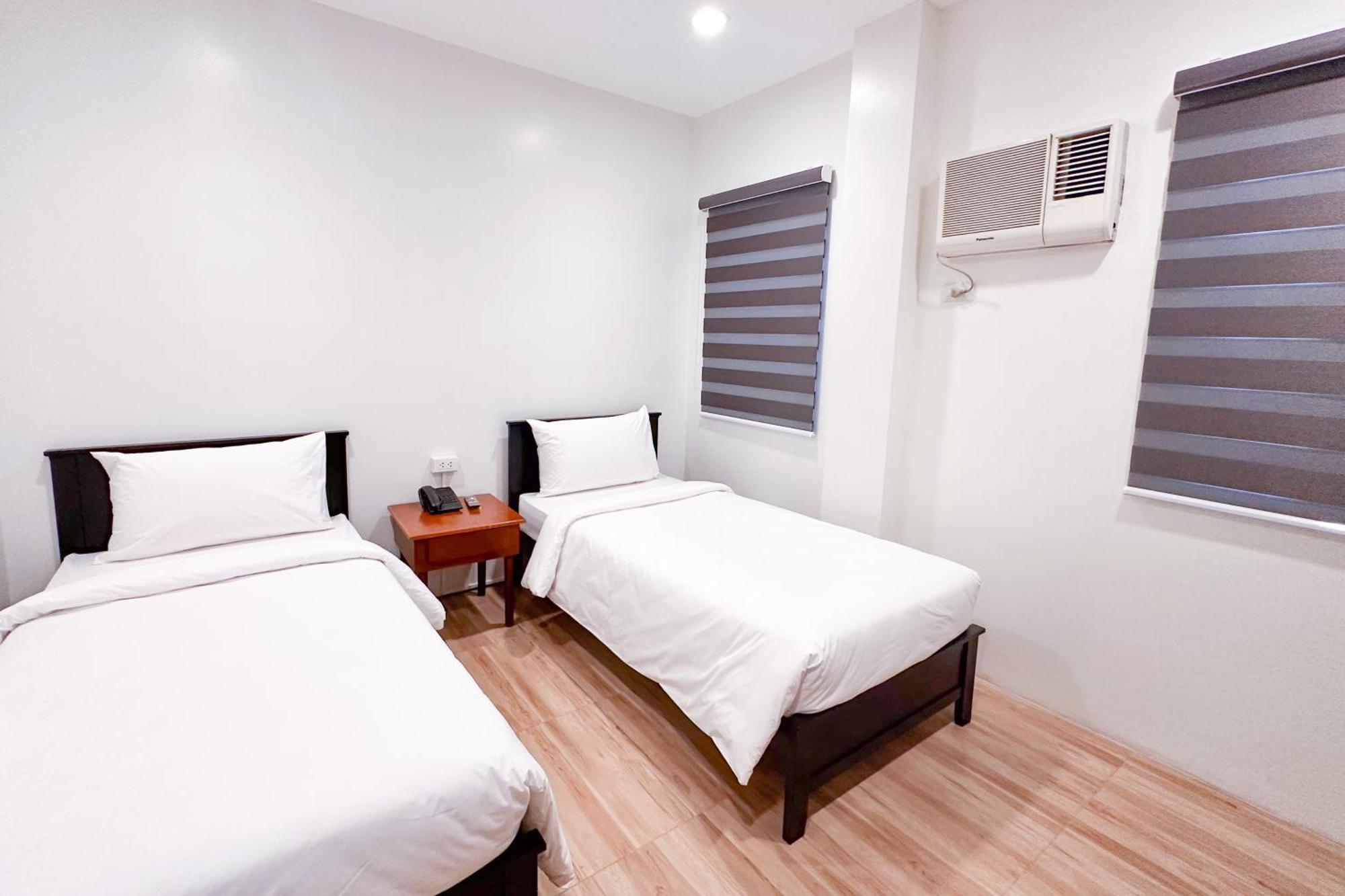 Inn Santos House *