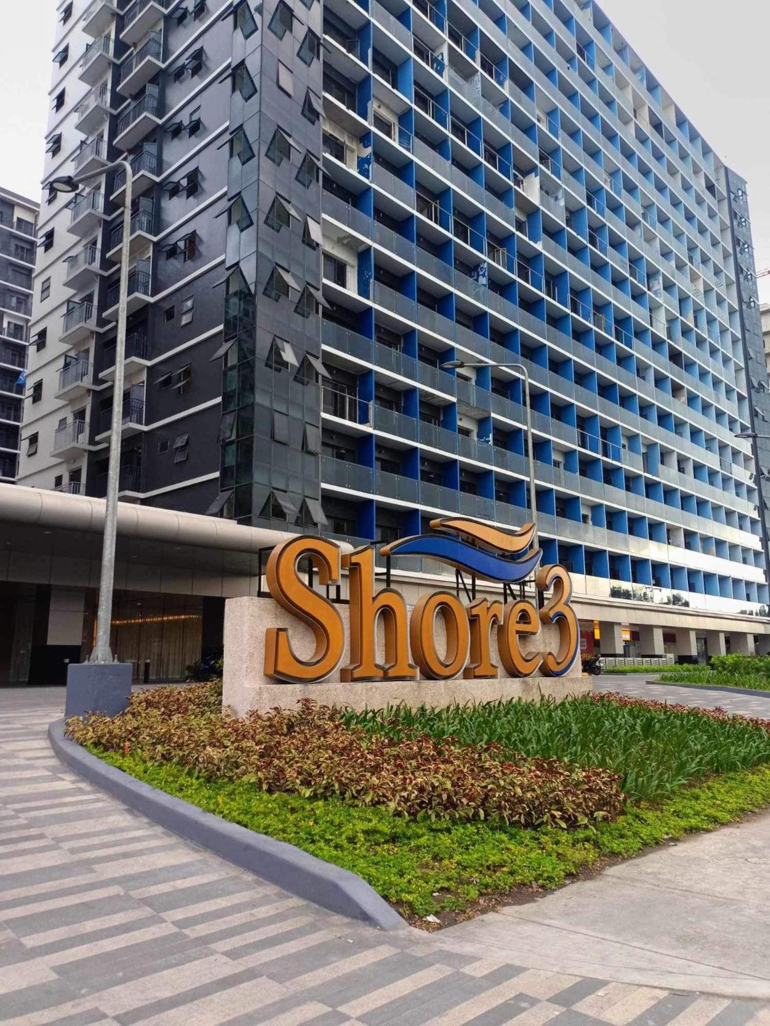 Jn Staycation At Shore 3 Mall Of Manila