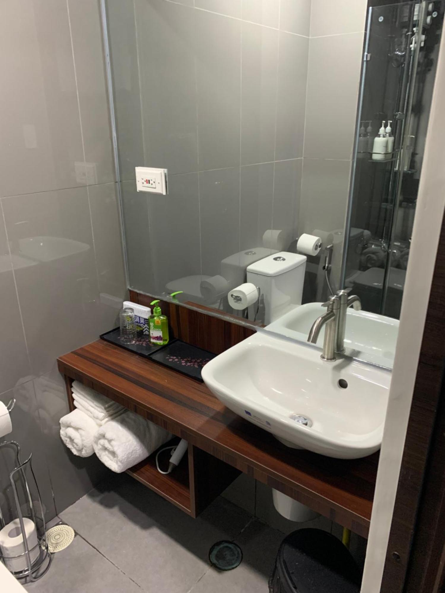 Perfect For Couples - Makati Comfort And Style * Manila